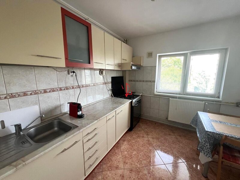 Doamna Ghica, Pancota, apartament cu centrala termica, mobilat si utilat.